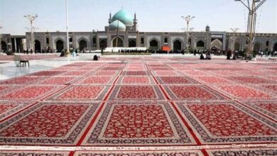 اهدای امانی ۷۰ هزار مترمربع فرش حرم رضوی به هیئتهای مذهبی