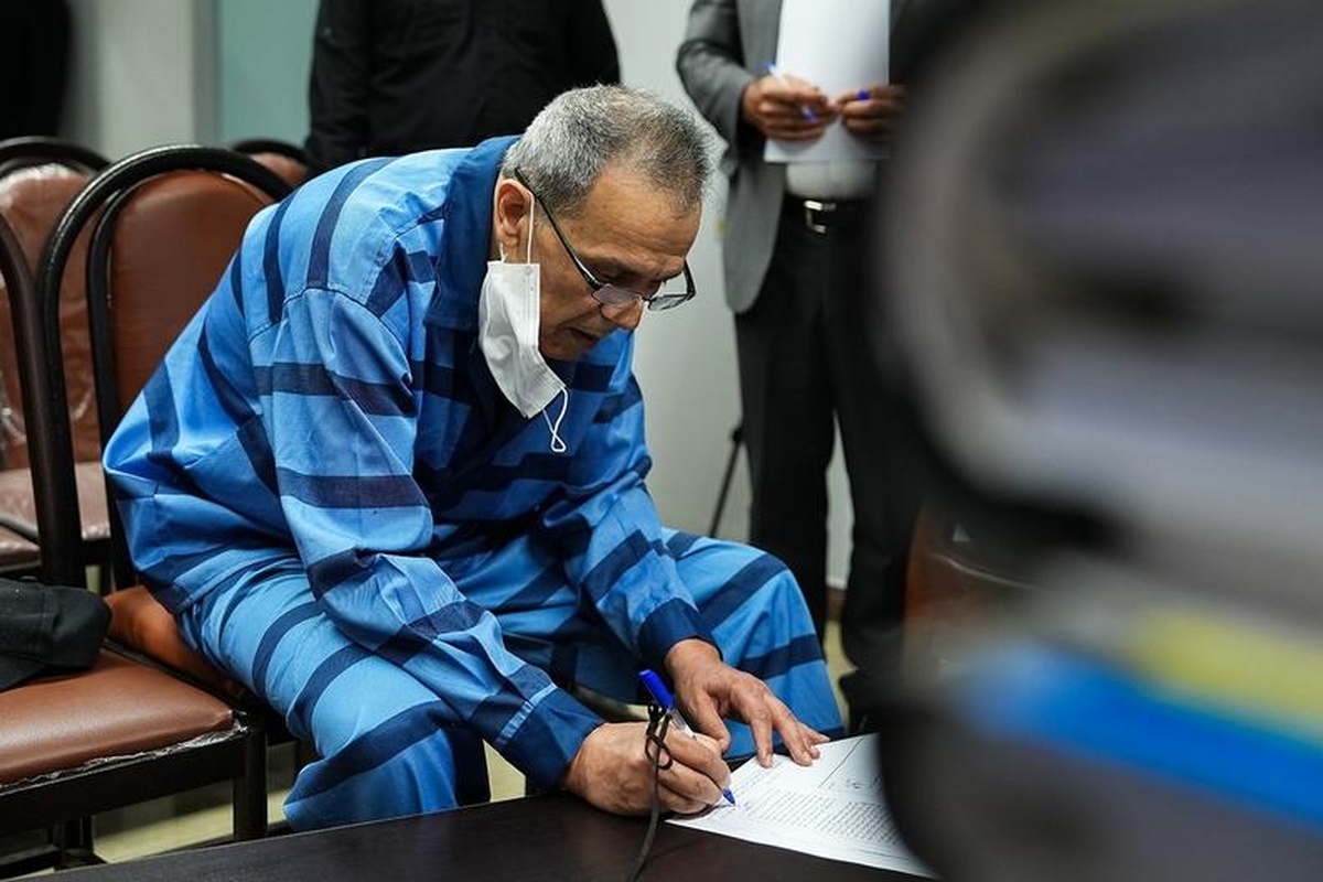 برگزاری جلسه دادرسی حقوقی سرکرده گروهک تروریستی تندر در دادگاه ویژه روابط بینالملل تهران