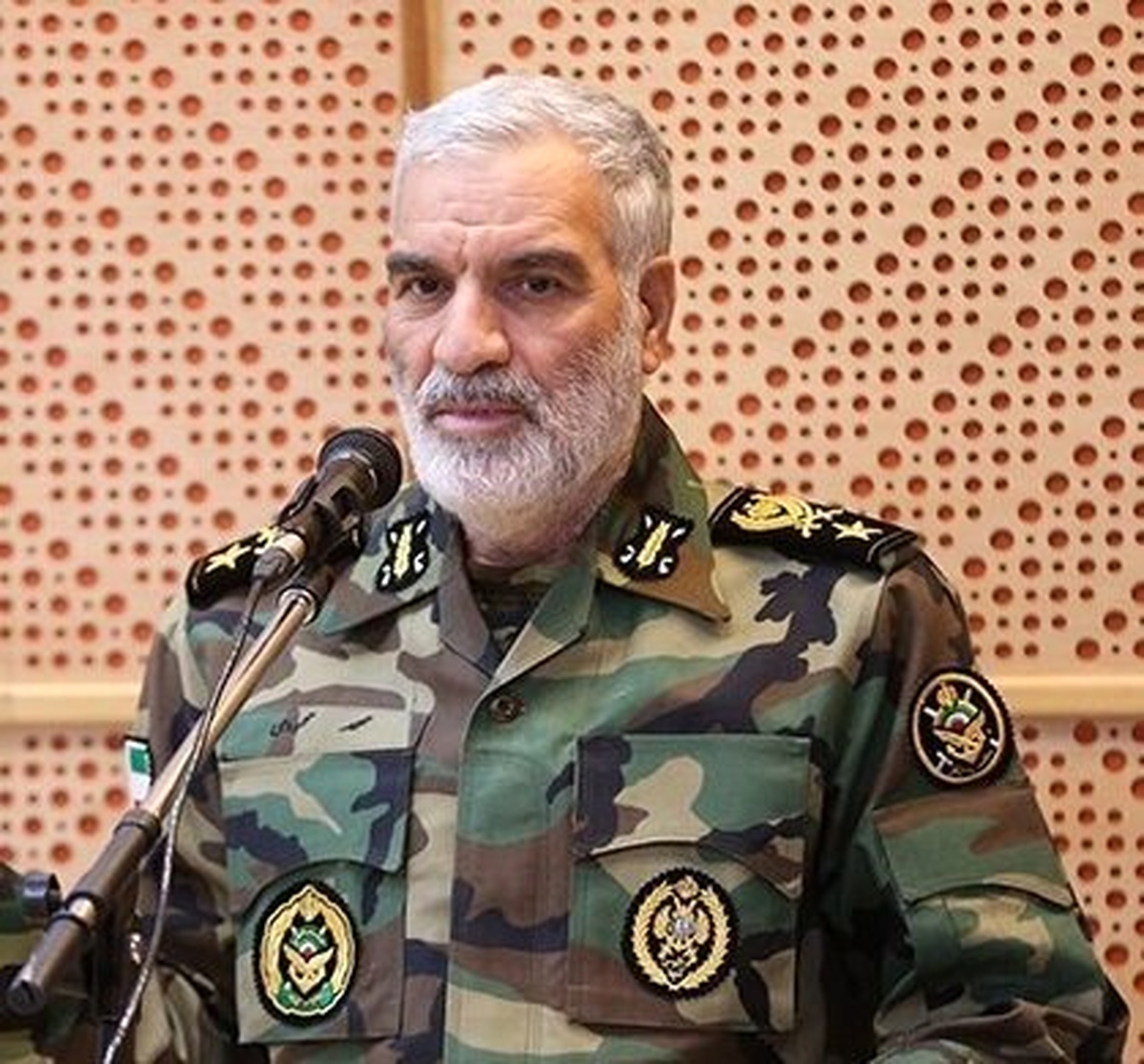 برگزاری صبحگاه عهدسربازی در سراسر یگانهای نیروهای مسلح