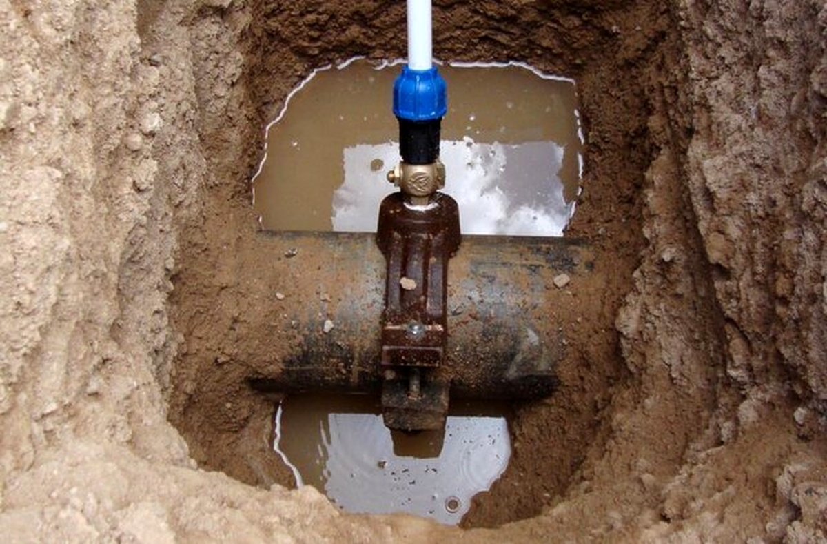 بهرهبرداران غیرمجاز آب منتظر جریمههای سنگین باشند