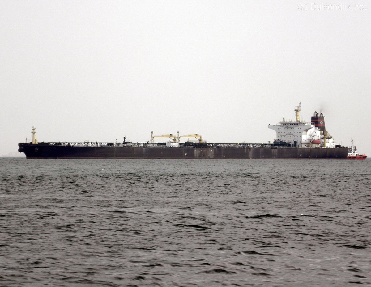 توقیف نفتکش خارجی حامل سوخت قاچاق در خلیج فارس