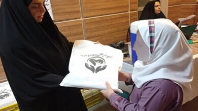 جشن حمایت از دانشآموزان نیازمند در یزد+ تصاویر