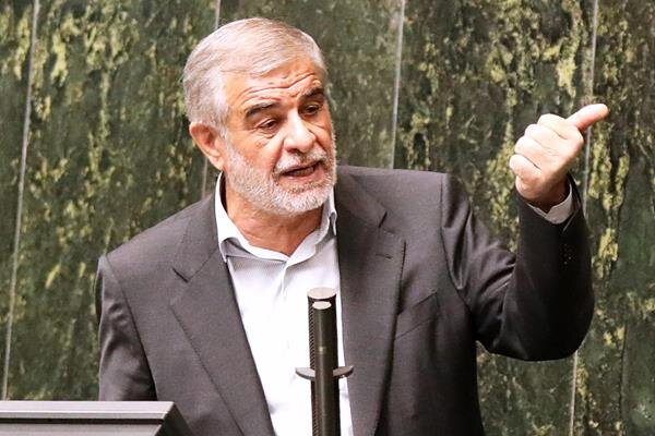 جوکار: افزایش قیمت سرویس مدارس خانوادهها را دچار مشکل کرده است