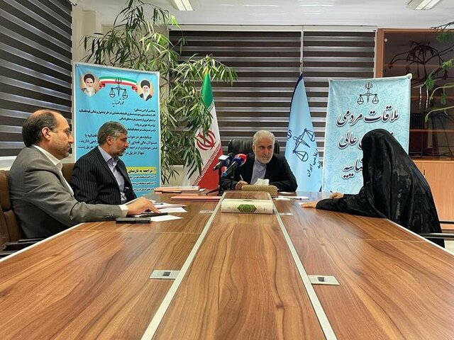 حضور رئیس سازمان زندانها در مرکز ارتباطات مردمی قوه قضاییه