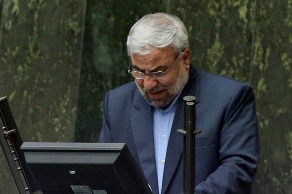 راستی: چرا مجمع تشخیص طرح ساماندهی کارکنان دولت را تعیین تکلیف نمیکند