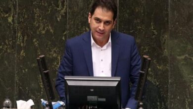 زرهتن: ادارات در شهرستان ها پنجشنبه ها تعطیل شود