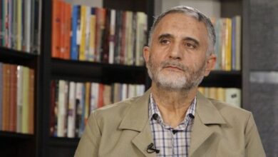 سردار محمدینیا: به لطف امام و مردم در پنجمین دهه انقلاب قدرتمند ایستادهایم