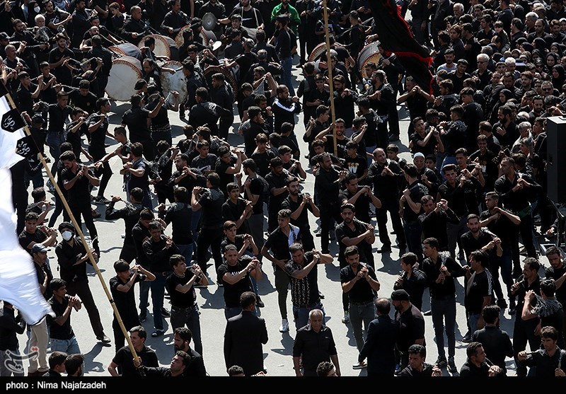 سوگواری مردم لرستان در روز شهادت امام رضا (ع)/ نذر ارادت در موکبهای دلدادگی + فیلم