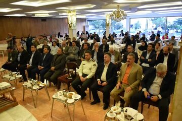 صنعت گردشگری کردستان روبه رشد است/ ظرفیتهای بالقوه باید بالفعل شود