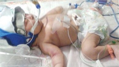 فوت یک نوزاد در بیمارستان علیمرادیان نهاوند/خانواده نوزاد نبود دارو و غیبت پزشک را مقصر میدانند