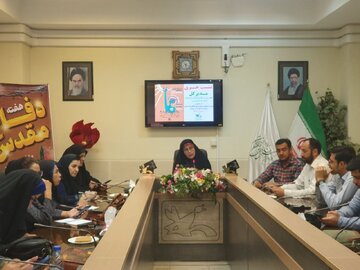 مرحله استانی جشنواره قصهگویی با شعار “با قصه لبخند بسازیم” برگزار میشود