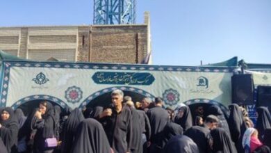 مواکب دانش آموزی و بقاع متبرکه خراسانجنوبی پذیرای زائران حرم حسینی و رضوی