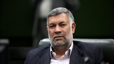 نمایندگان به تحقیق و تفحص از نهادهایی بپردازند که با پول دولت اداره میشوند