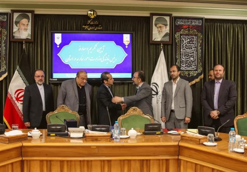 نمایندگی وزارت خارجه در خراسان رضوی مانند یک سفارتخانه عمل میکند