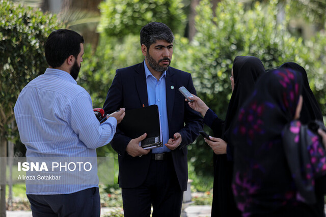 هرگونه استخدام در دستگاههای اجرایی صرفا از طریق آزمون