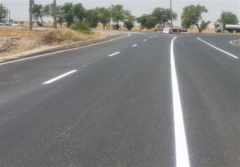 ورود نمادین نخستین خودروی عراقی از مرز شلمچه به ایران