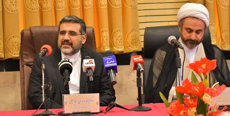 وزیر ارشاد: تمام پروژه های نیمهتمام فرهنگی ایلام تا پایان دولت به بهرهبرداری می رسد
