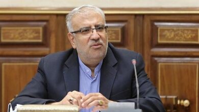وزیر نفت: با افزایش سرمایهگذاری نزدیک ۴۰ درصد به تولید نفت ایران اضافه شده است