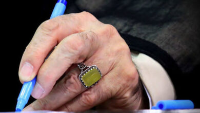 پیام تسلیت رهبر انقلاب در پی درگذشت صبیه شیخعلی مؤمن