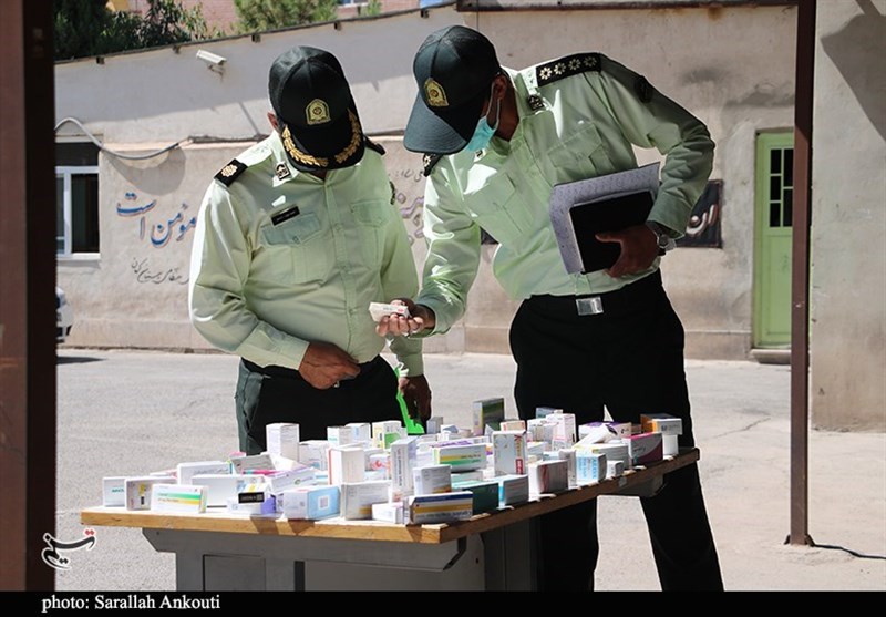 کشف بیش از ۸ هزار قلم دارو قاچاق در زاهدان
