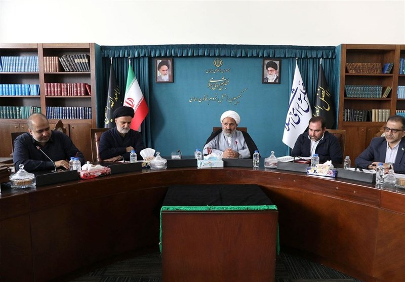 کمیسیون اصل نود مجلس مسئله کیفیت نان را بررسی کرد