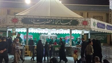 ۱۶ زندانی خراسان جنوبی در موکب امام رضا(ع) خدمترسانی میکنند