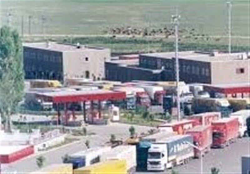 ۷۰ درصد ایستایی کالا در گمرکات مربوط به ارز است