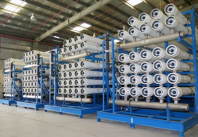 آبشیرینکن ۴۰۰۰ مترمکعبی باسعیدو قشم به صورت آزمایشی وارد مدار شد