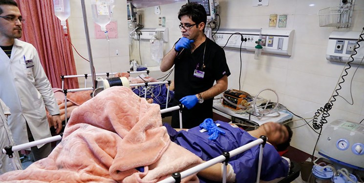 آخرین وضعیت مصدومان واژگونی اتوبوس در همدان: مورد بدحال نداریم