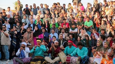 استقبال مردمی از تئاتر خیابانی مریوان + تصاویر