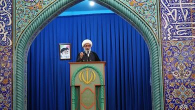 امام جمعه بوشهر: نیروهای شرکتی، قراردادی و کارگران تبدیل وضعیت شوند