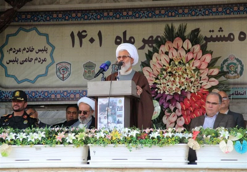 امام جمعه زنجان: جمهوری اسلامی ایران یک جزیره ثبات در منطقه است