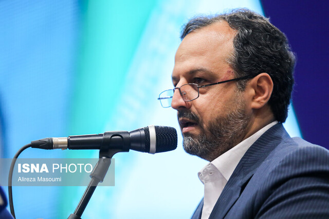 ایران منتظر نمیماند دستی از بیرون مسائلش را حل کند