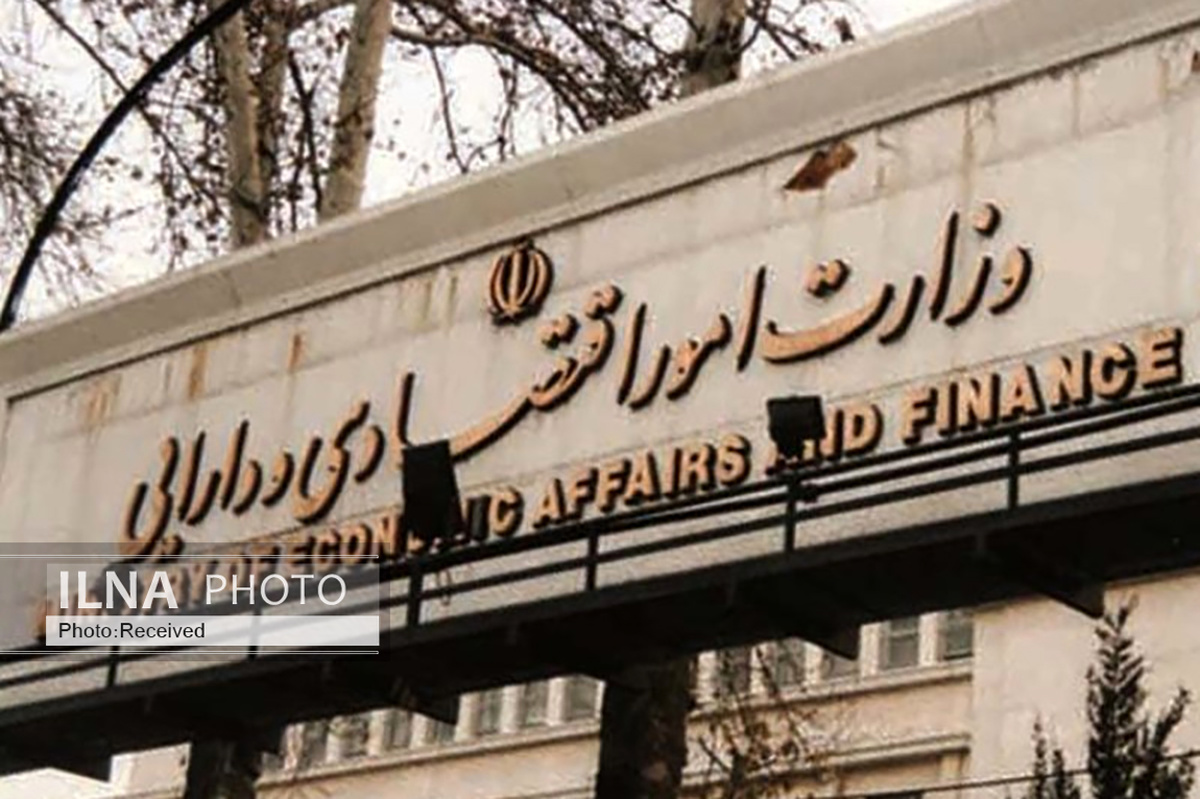 بدهی دولت به پیمانکاران باید در سال اول اجرای قانون برنامه تعیین تکلیف شود