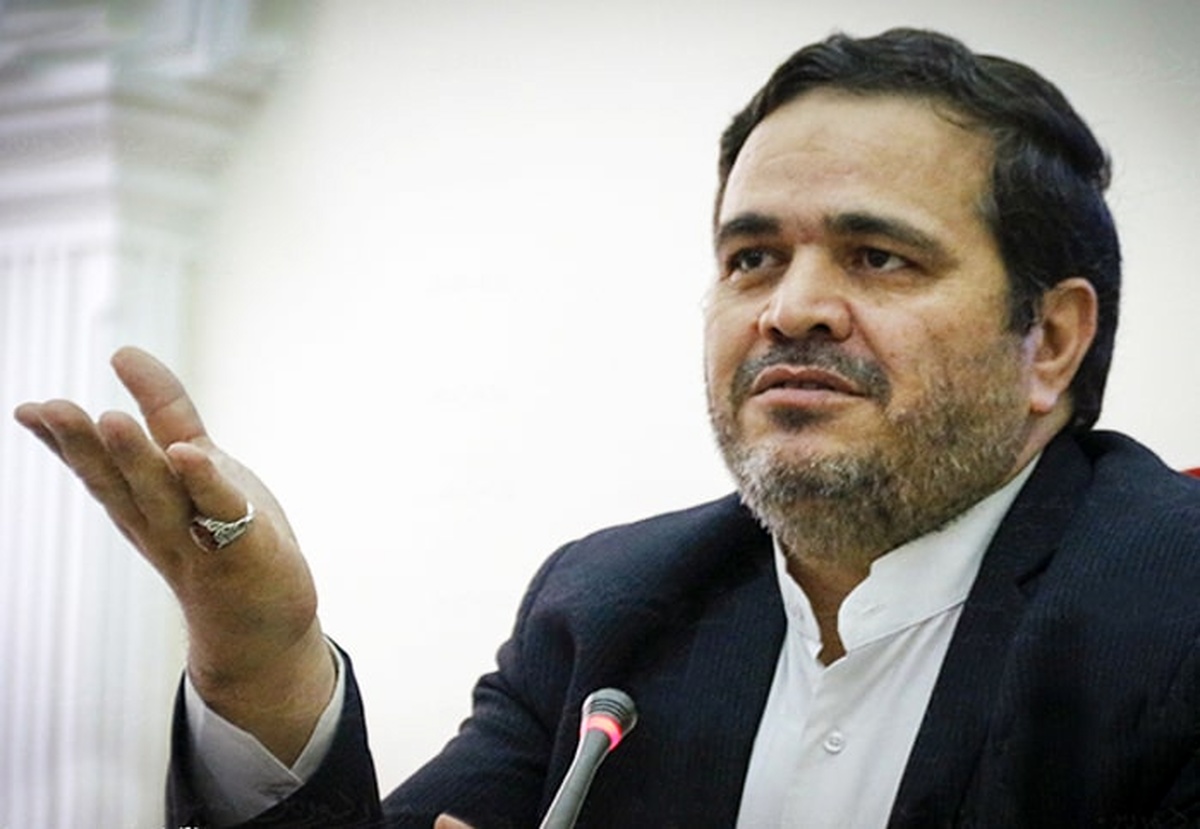 برای نجات صندوقهای بازنشستگی راهی جز اصلاحات پارامتریک نداریم/ تلاش برای بازگشت افزایش سن بازنشستگی در برنامه هفتم