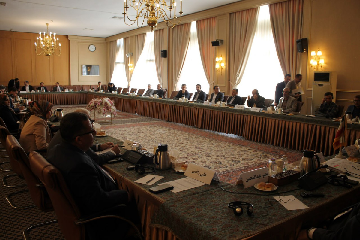 برگزاری میزگرد پژوهشی چالشهای مشترک زیست محیطی ایران و عراق