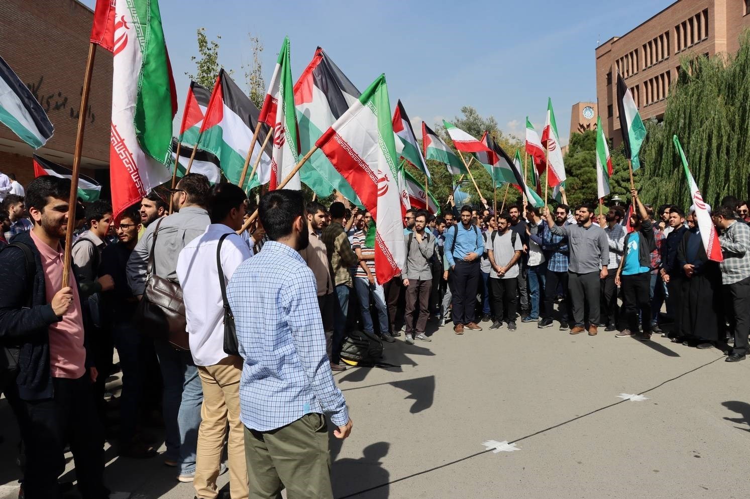 دانشگاه صنعتی شریف , نهاد نمایندگی مقام معظم رهبری در دانشگاهها , دانشگاه آزاد اسلامی ,