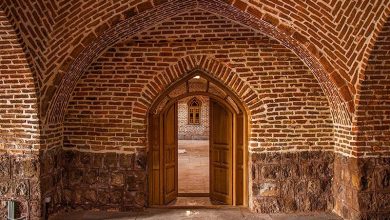 درب ۶۰۰ ساله کاروانسرای زغالی کاشان مرمت شد