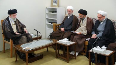 دیدار دستاندرکاران برگزاری همایش بزرگداشت مرحوم آیتالله ناصری با رهبر انقلاب