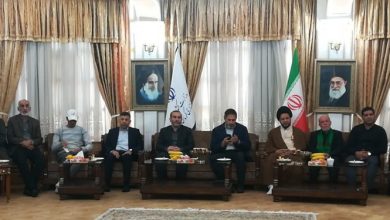 دیدار صمیمی استاندار کرمانشاه با موکبداران عراقی