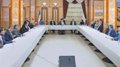 رئیس جمهور: از بخش بهداشت و درمان تمرکززدایی خواهیم کرد/ بر مشکلات کشور فائق خواهیم آمد