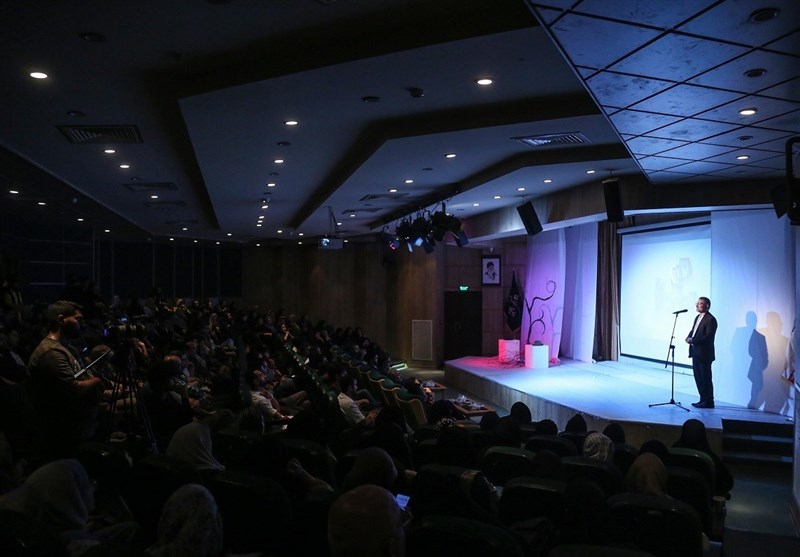 زنگ آغاز بیستوچهارمین جشنواره استانی تئاتر قم به صدا درآمد