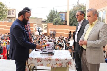 زنگ استاندارد در مدارس خرمآباد نواخته شد