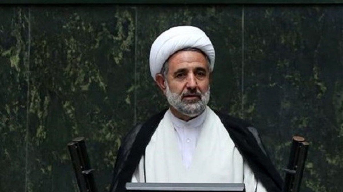 سازمان برنامه و بودجه برای همسانسازی حقوق بازنشستگان چارهاندیشی کند