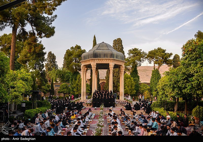 سخنرانی رئیس جمهور در مراسم یادروز حافظ 