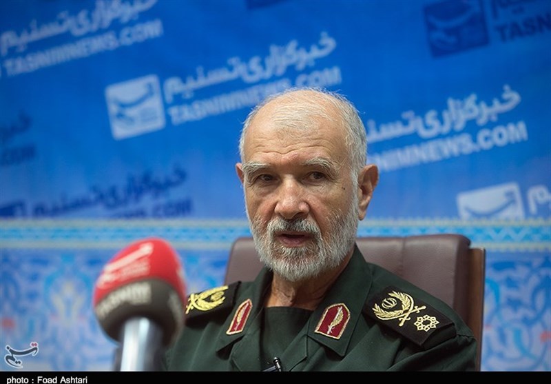 سردار اسدی: حاج قاسم به غزه نرفته بود/ حامی فلسطین هستیم اما سلاح نفرستادهایم