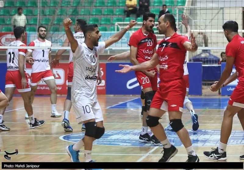 سرمربی تیم والیبال گیتیپسند: تیم جوانی داریم/ آنالیز تیم حریف را بیاثر کردیم