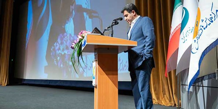 سلاحورزی از ریاست اتاق بازرگانی ایران برکنار شد