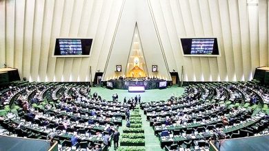 سیامین جلسه متوالی مجلس با دستورکار رسیدگی به برنامه هفتم