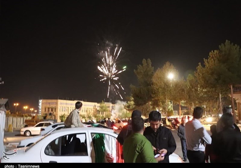 “شادی و هلهله” اصفهانیها در حمایت از عملیات “طوفانالاقصی”/ سلام بر پایان اسرائیل + فیلم